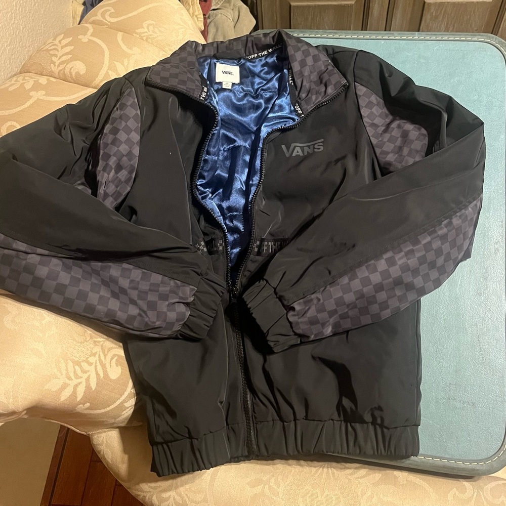 Vans Women's Black and Gray Windbreaker